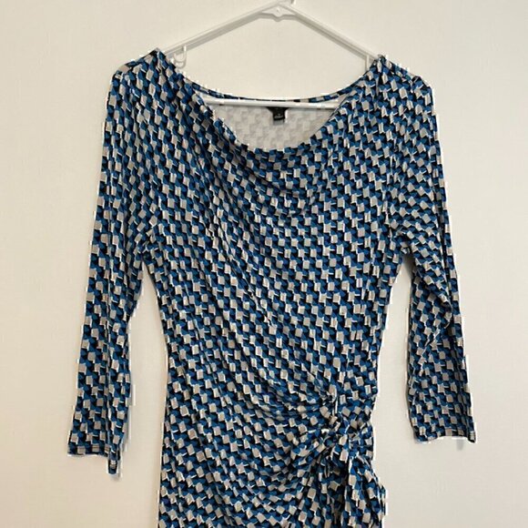 ANN TAYLOR Geo Print Side Tie Jersey Dress Blue Gray 3/4 Sleeve Office S ALTERED - Picture 3 of 13